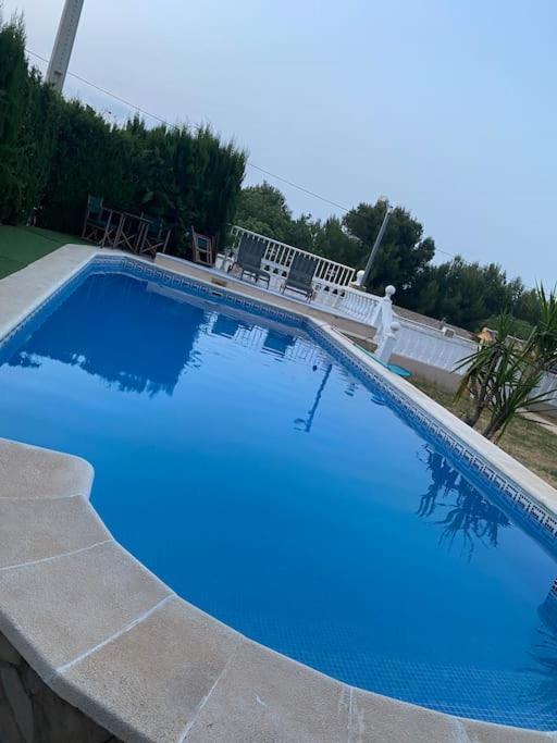 Encantador Y Acogedor Alojamiento Con Piscina Monserrat Exteriör bild