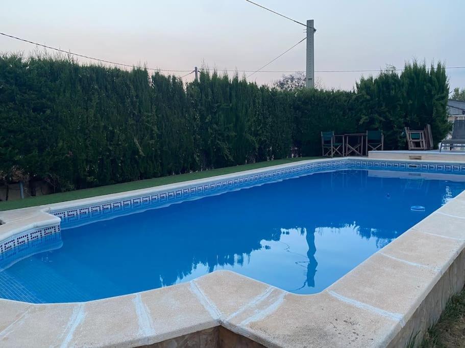 Encantador Y Acogedor Alojamiento Con Piscina Monserrat Exteriör bild